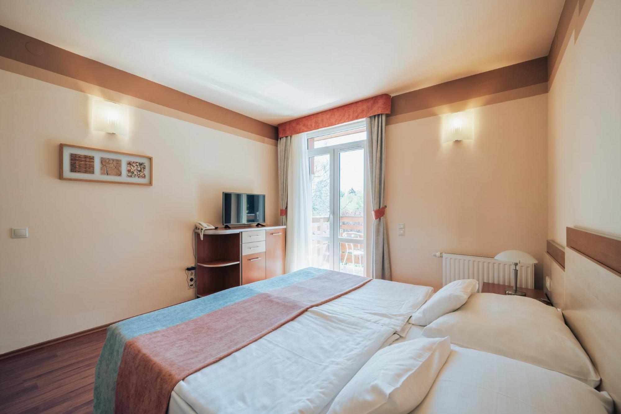 Villa Dorottya Balatonföldvár Exteriér fotografie